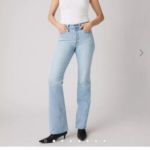 Levi’s Wedgie Bootcut Jeans